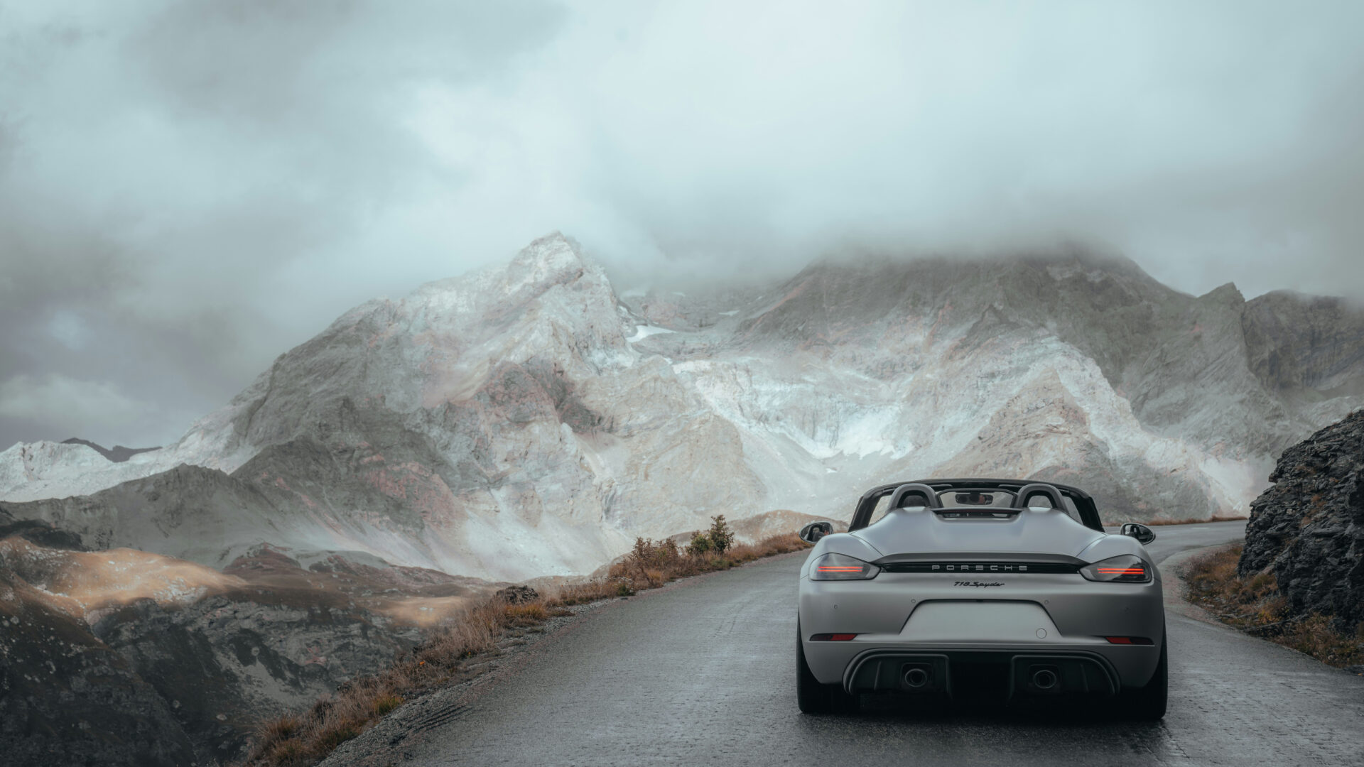 Zieben vh Jh EM6AWYnc unsplash